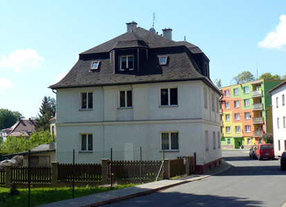 Hostinec U Zlatého jelena 2014 Někdejší hostinec U Zlatého jelena 2014