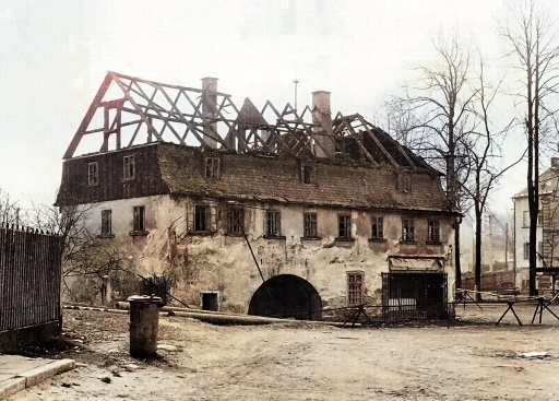 Bourání hostince Zum roten Ross 1967