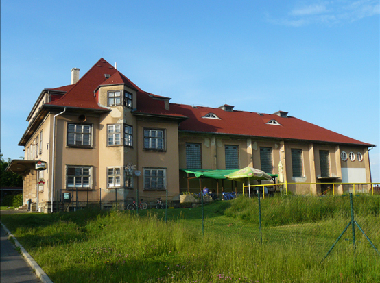 Turnhalle v Rossbachu 2014