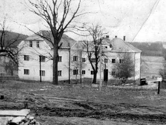 Škola coby ubytovna pohraniční stráže