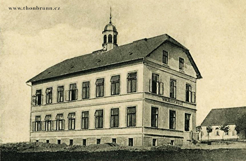 3. Thonbrunner Schulhaus