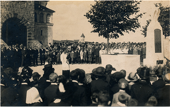 Nassengruber Kriegerdenkmal - Einweihung